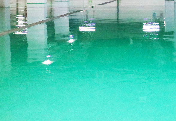 環氧地坪出現泛白失光、浮色的原因