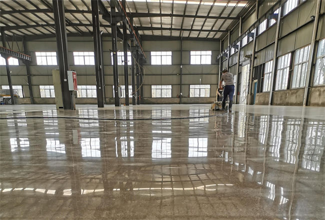 點擊了解：環氧自流平施工注意事項